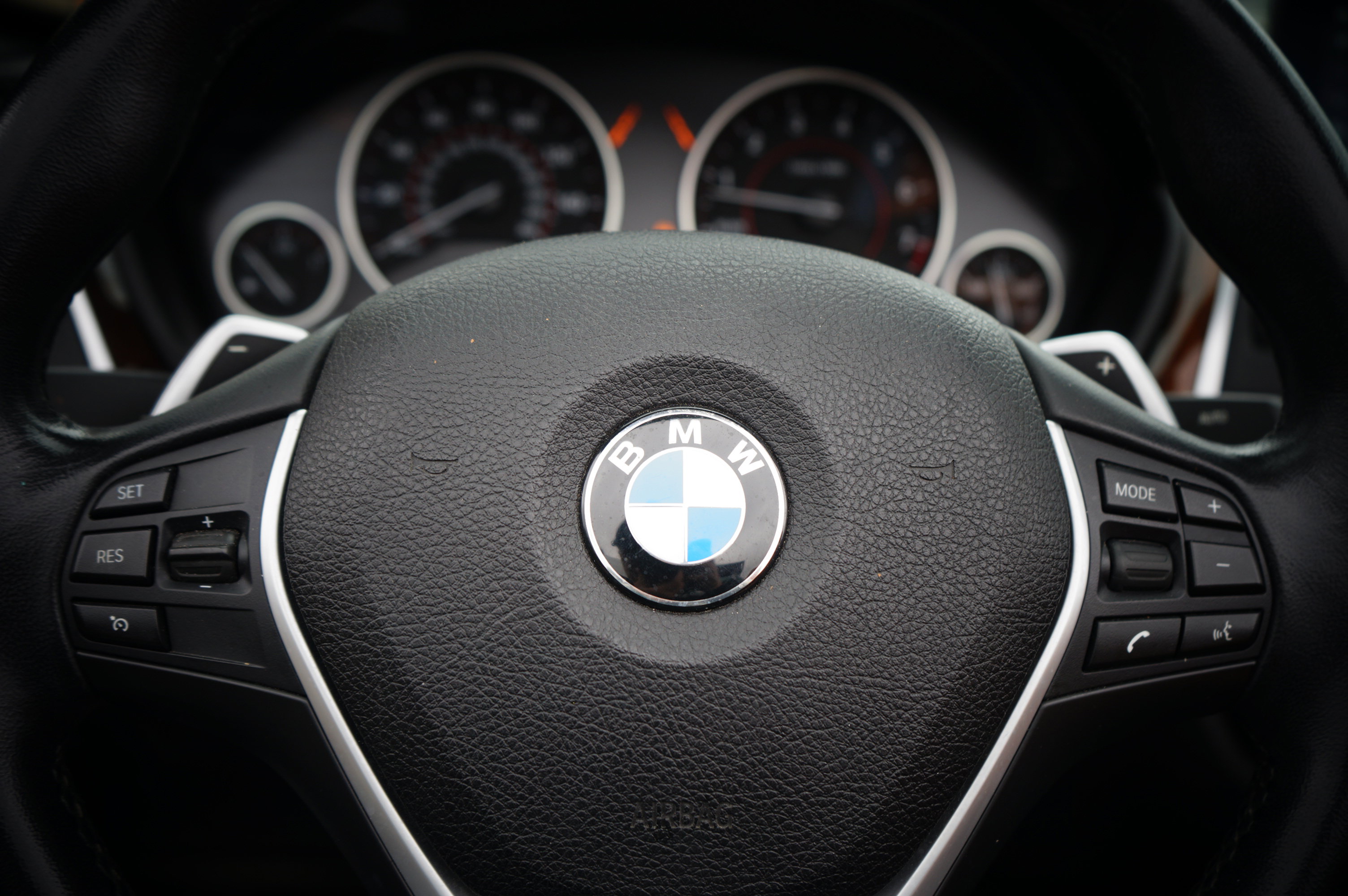 Used 2020 BMW 430i Convertible w/ Convenience Package image 40