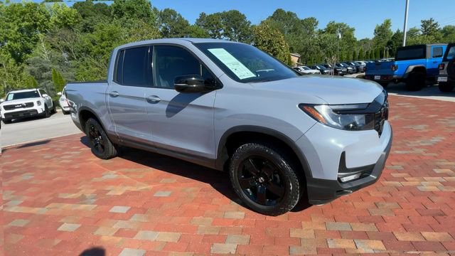 Certified 2025 Honda Ridgeline Black Edition image 3