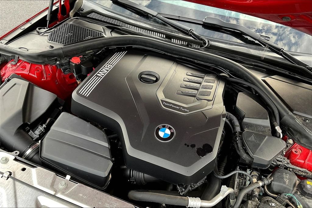 Used 2022 BMW 330i xDrive Sedan w/ Premium Package AWD/4WD image 30