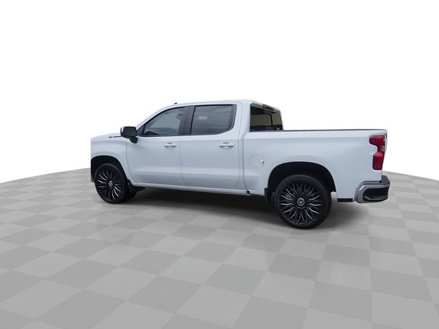 Used 2024 Chevrolet Silverado 1500 LT w/ Safety Package image 6