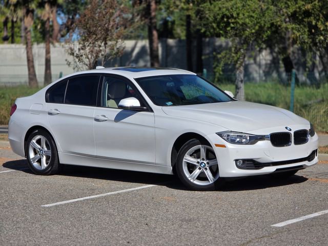 Used 2015 BMW 328i Sedan RWD image 5