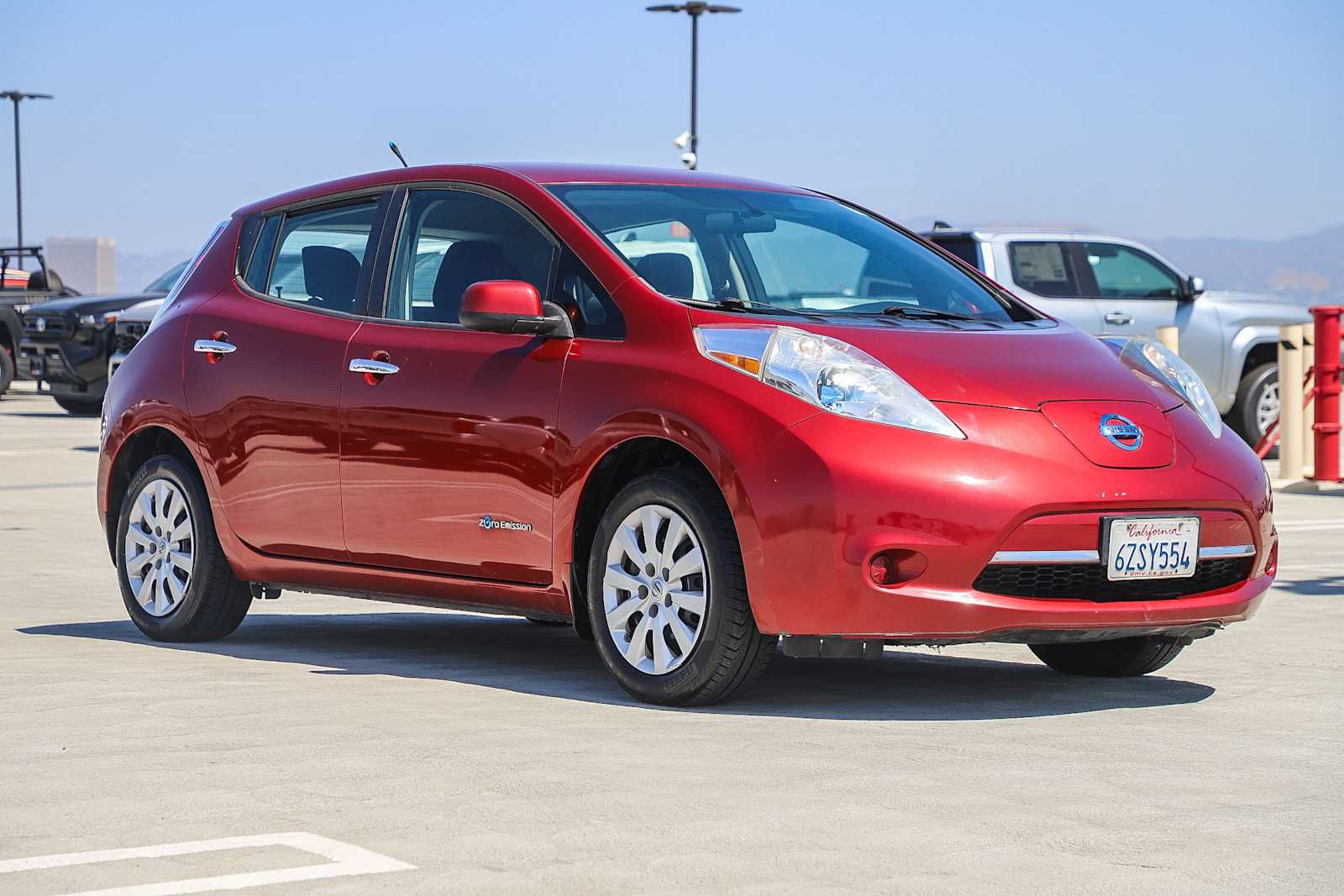 Used 2013 Nissan Leaf S FWD image 3