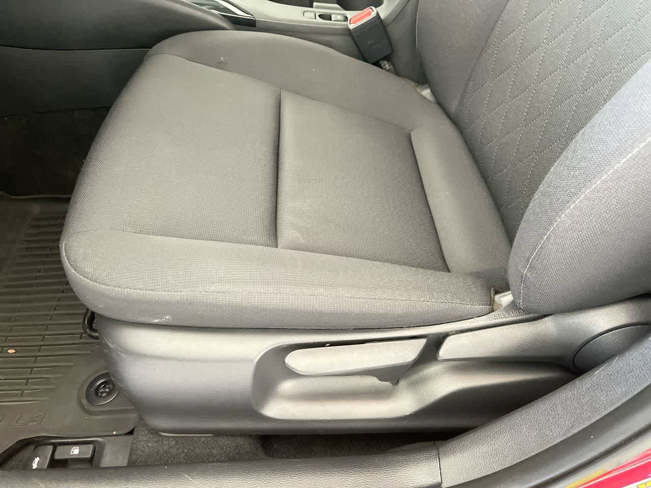 Certified 2024 Toyota Corolla LE w/ LE Convenience Package FWD image 12