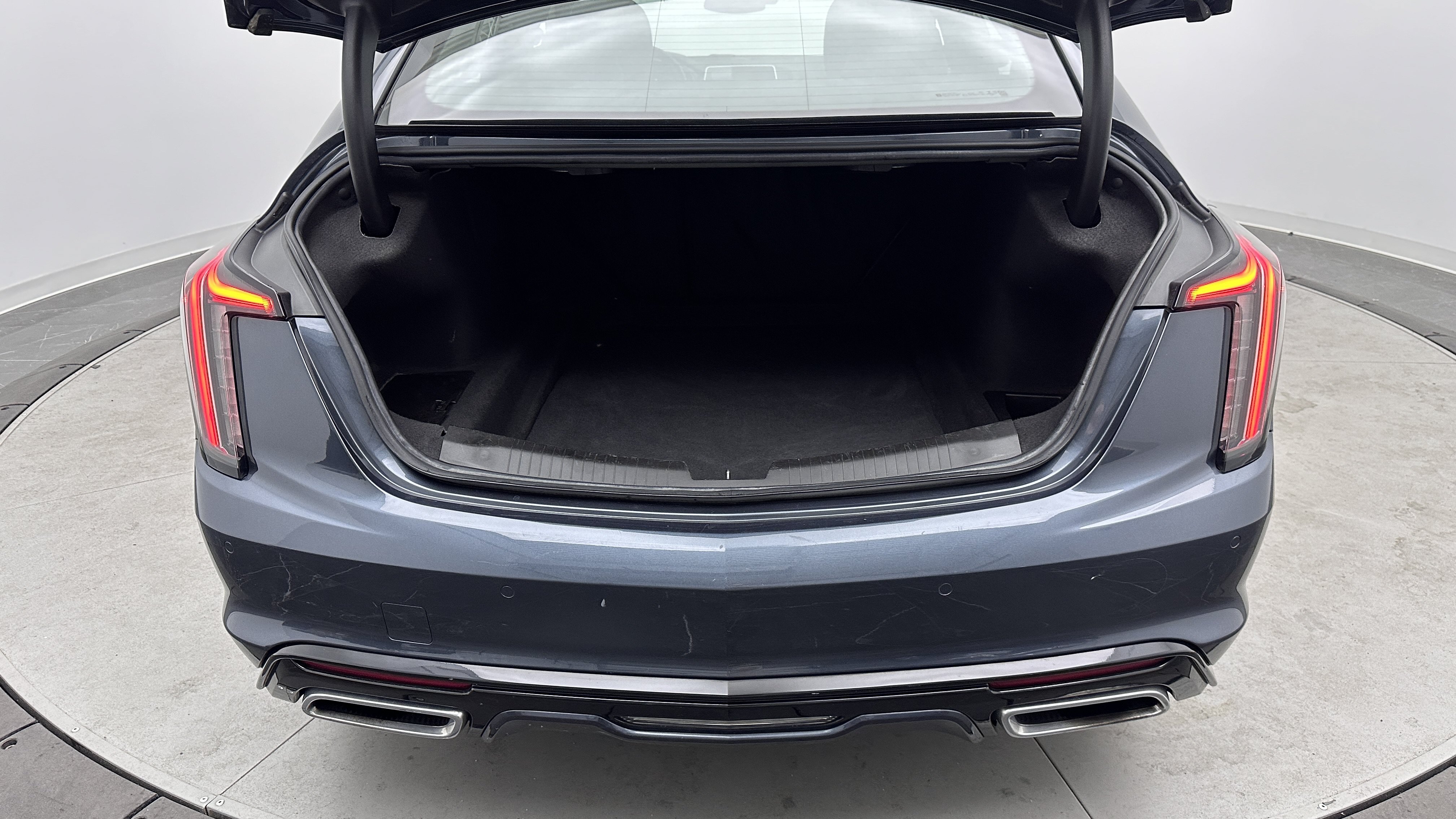 Used 2021 Cadillac CT5 Sport RWD image 31