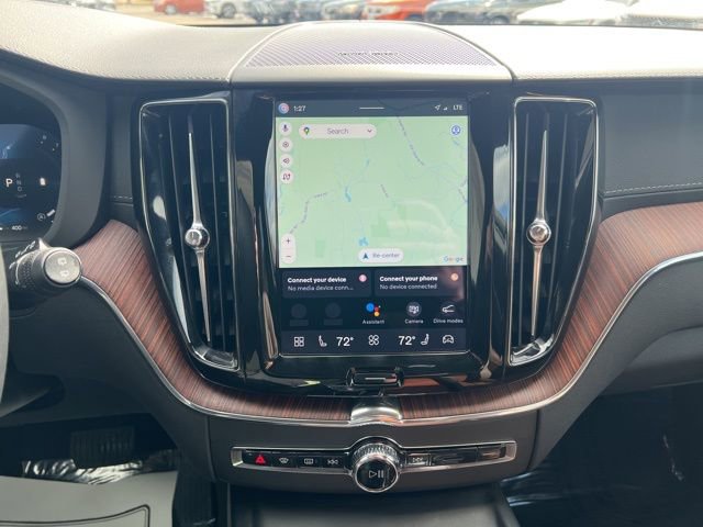 Certified 2025 Volvo XC60 B5 Ultra image 35