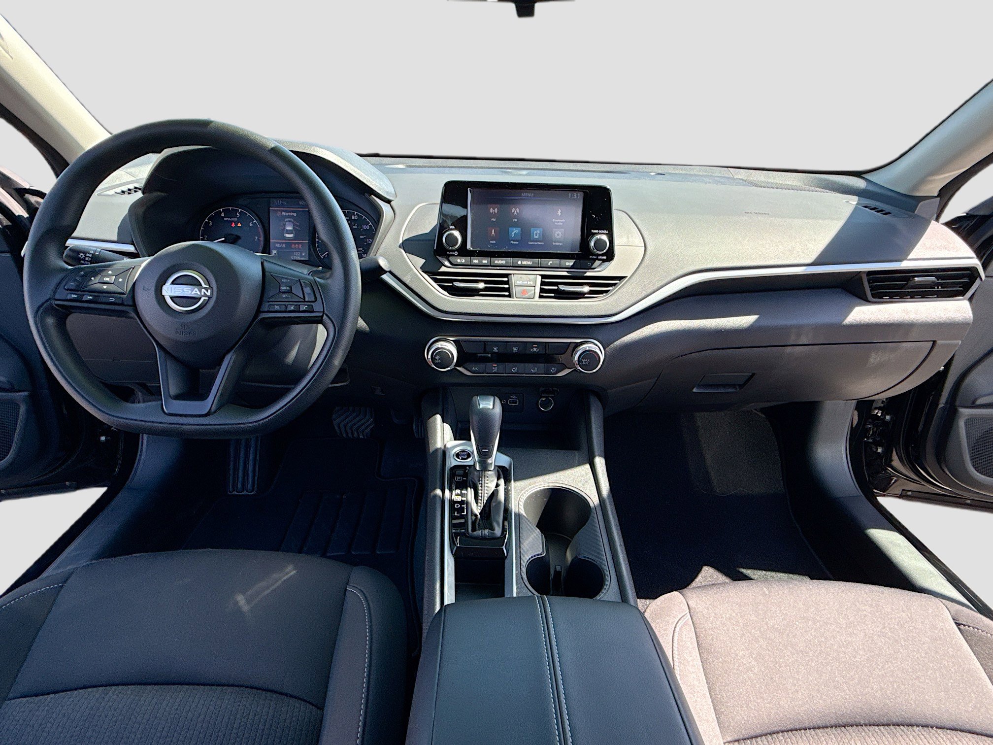Used 2024 Nissan Altima 2.5 S FWD image 3