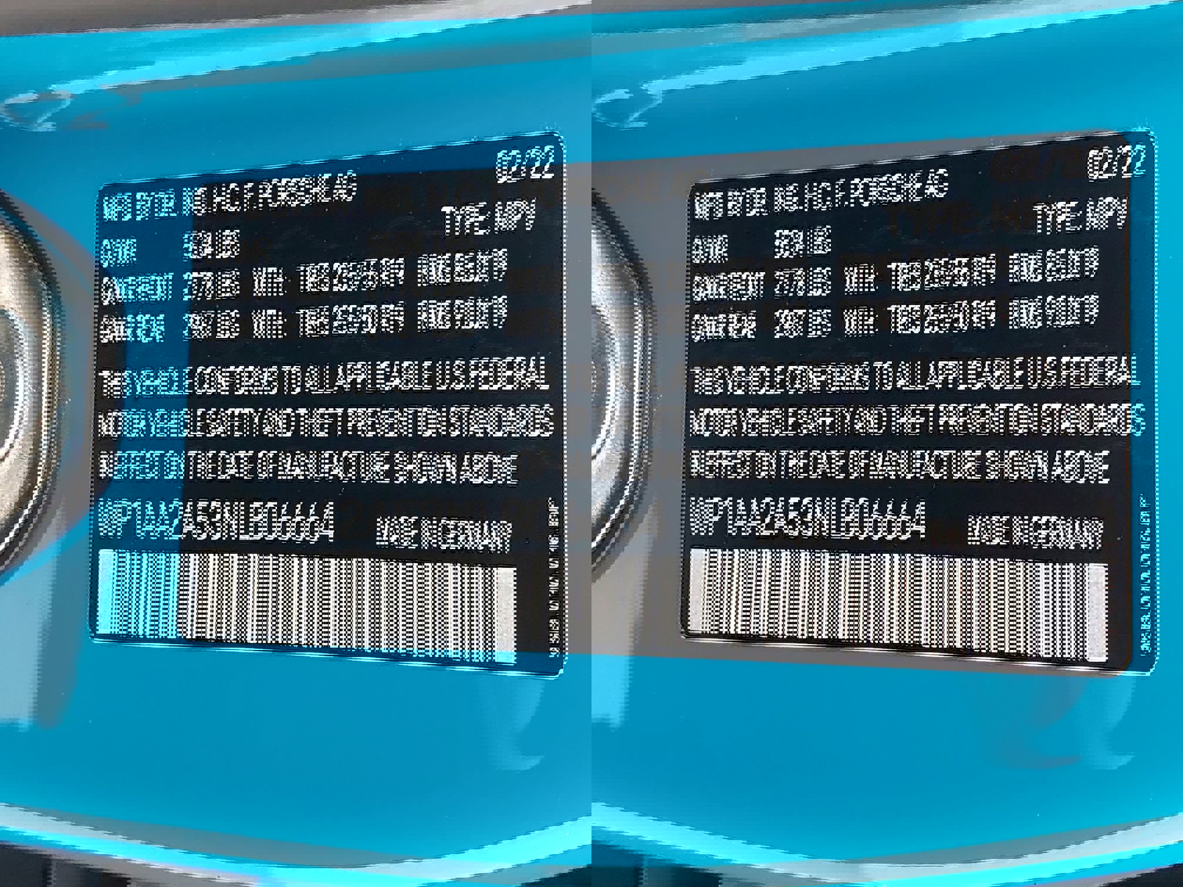 Used 2022 Porsche Macan w/ Premium Package Plus image 38