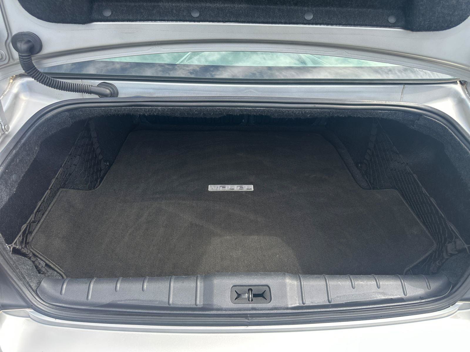 Used 2008 Chevrolet Malibu LT w/ HFV6 Engine Package FWD image 13