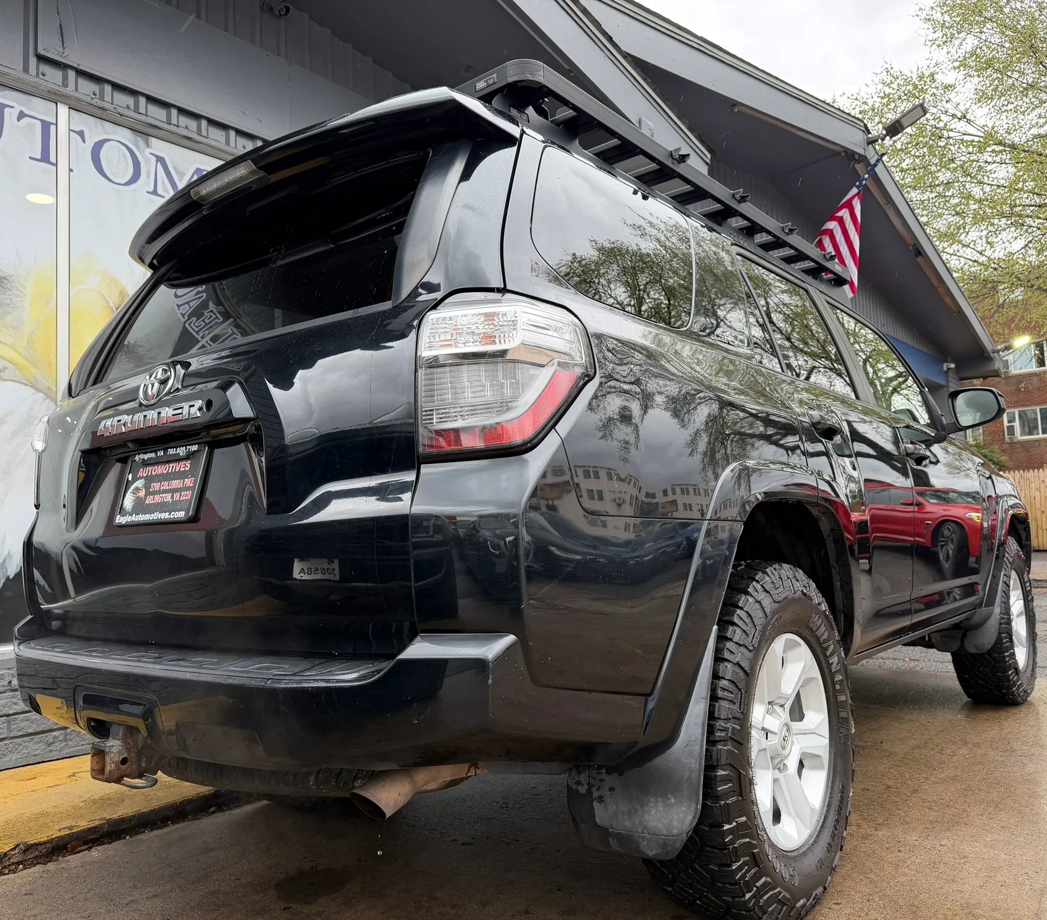 Used 2016 Toyota 4Runner SR5 image 3