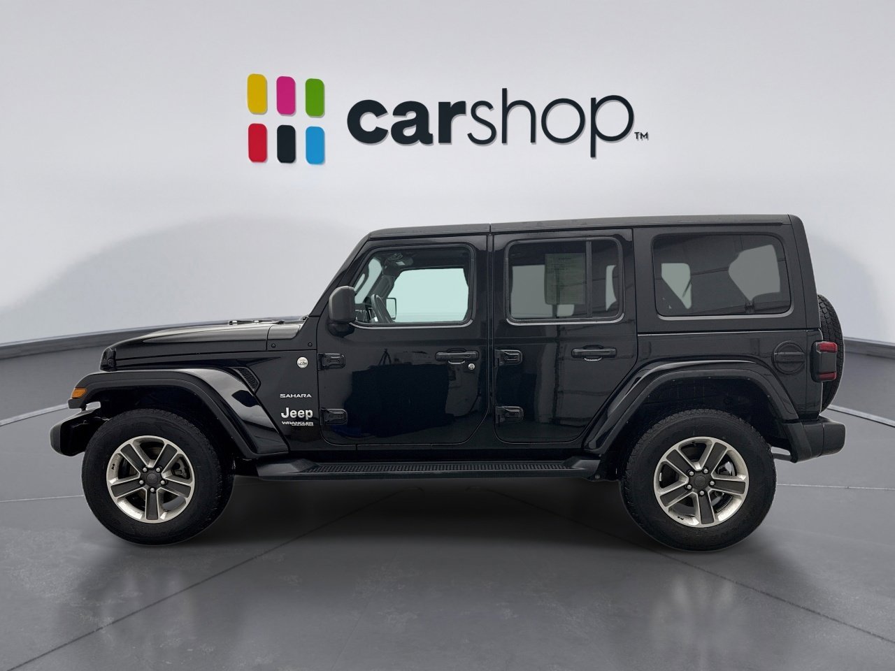 Used 2022 Jeep Wrangler Unlimited Sahara w/ Dual Top Group image 2