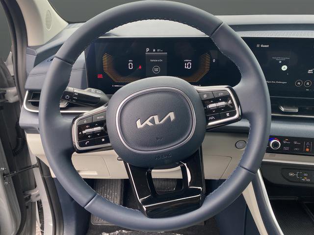 New 2026 Kia Carnival EX image 19