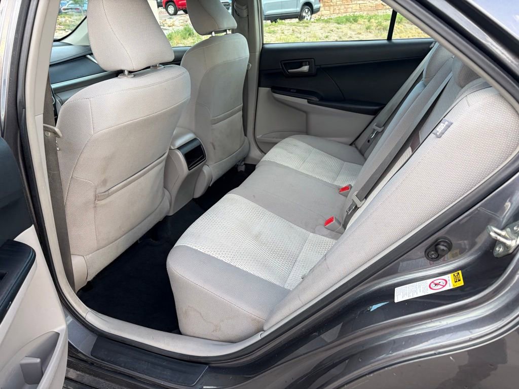 Used 2014 Toyota Camry FWD image 12
