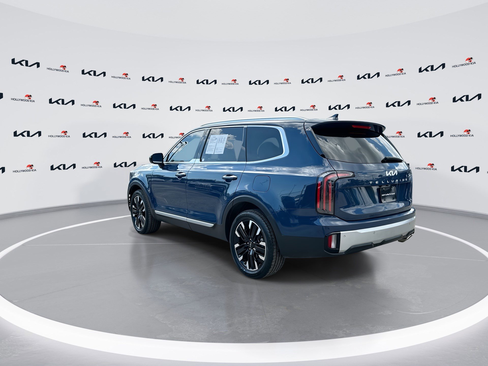 Used 2024 Kia Telluride SX image 6