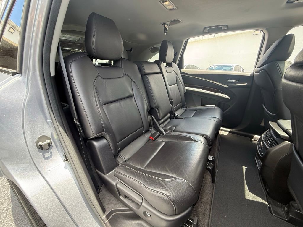 Used 2017 Acura MDX FWD w/ Technology Package image 10