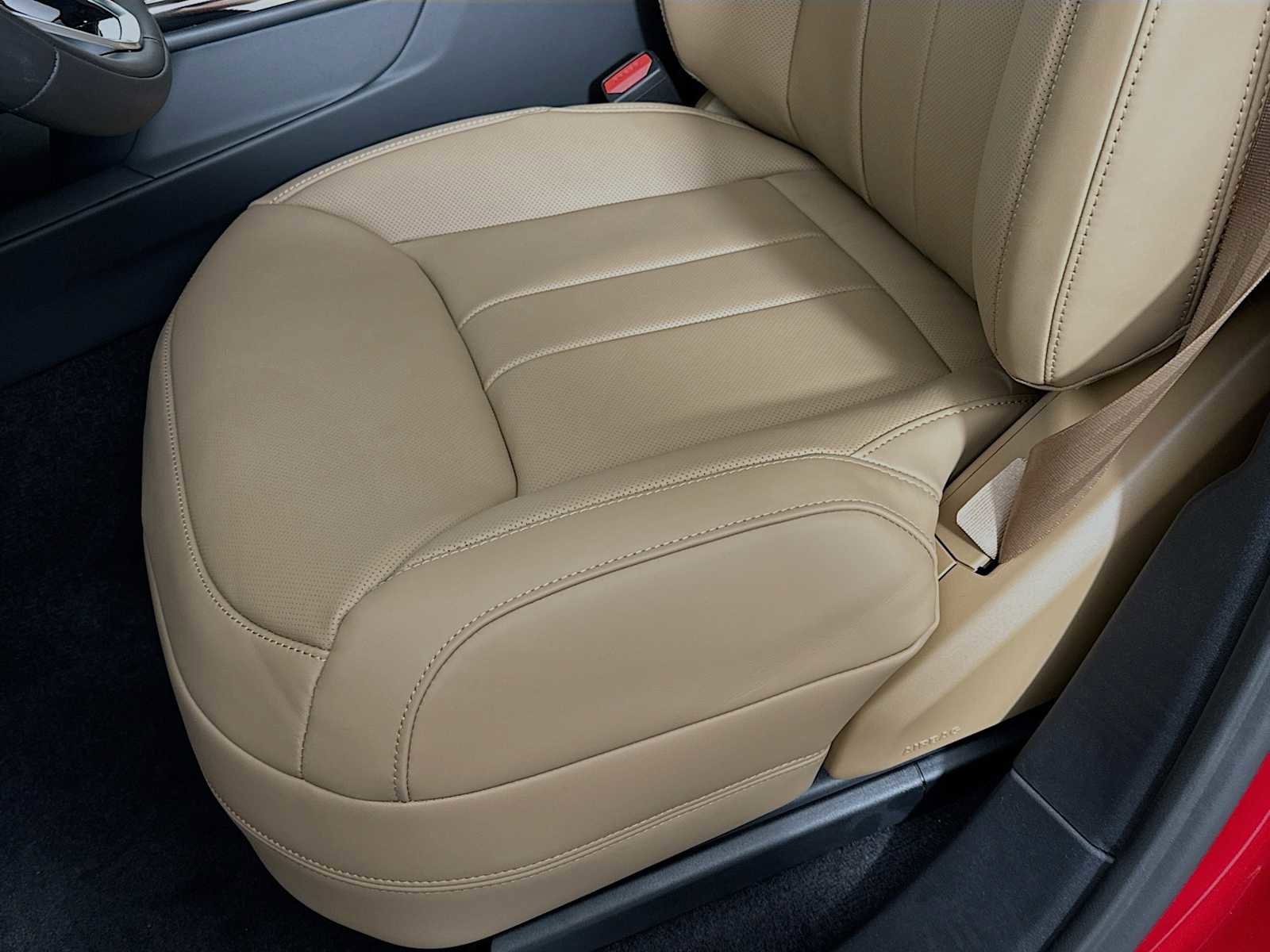 Used 2024 Land Rover Range Rover Sport SE image 19