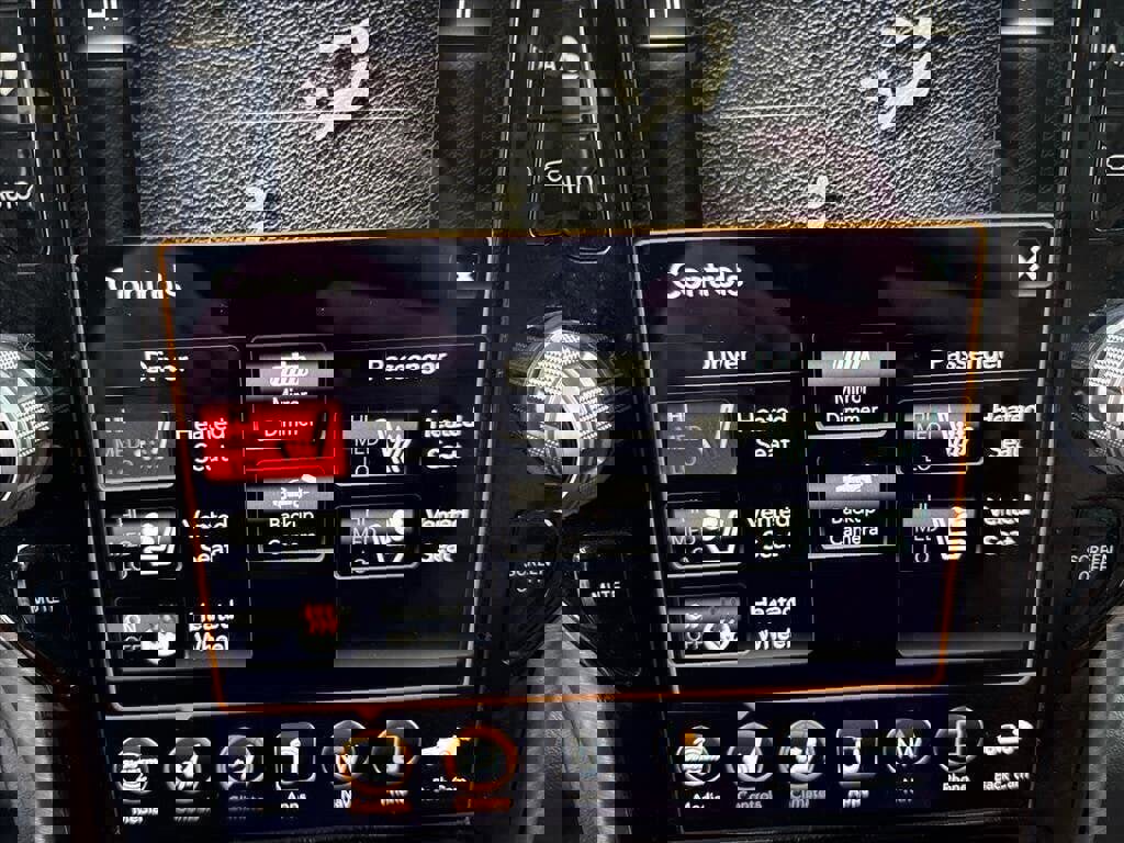 Used 2021 RAM 1500 Limited w/ Trailer Tow Group image 13