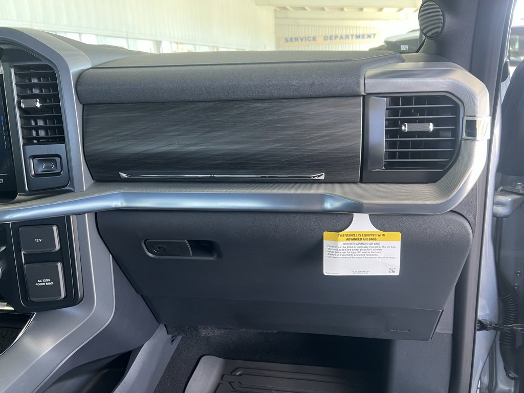 New 2025 Ford F150 Lariat w/ Equipment Group 501A Mid image 25