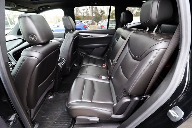 Used 2023 Cadillac XT6 Luxury image 35