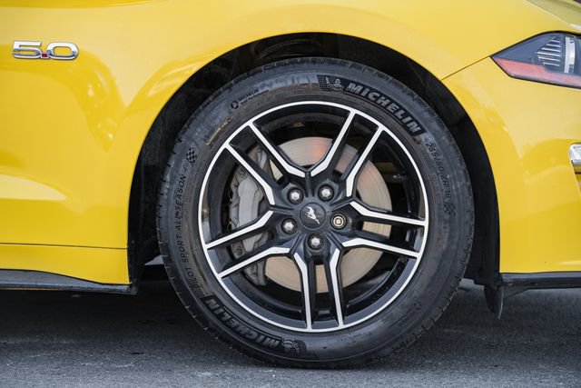 Used 2018 Ford Mustang GT Premium RWD image 26