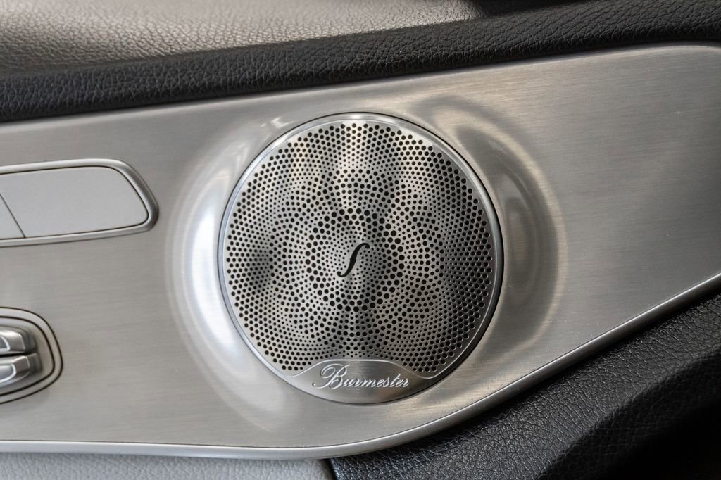 Used 2016 Mercedes-Benz C 300 4MATIC Sedan image 9
