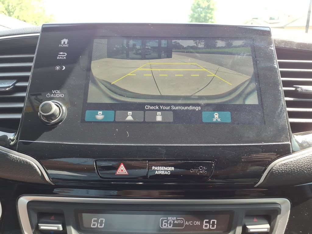 Used 2019 Honda Pilot Touring image 21