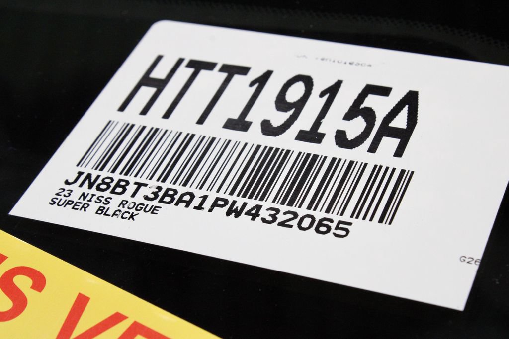 Used 2023 Nissan Rogue SV FWD image 33