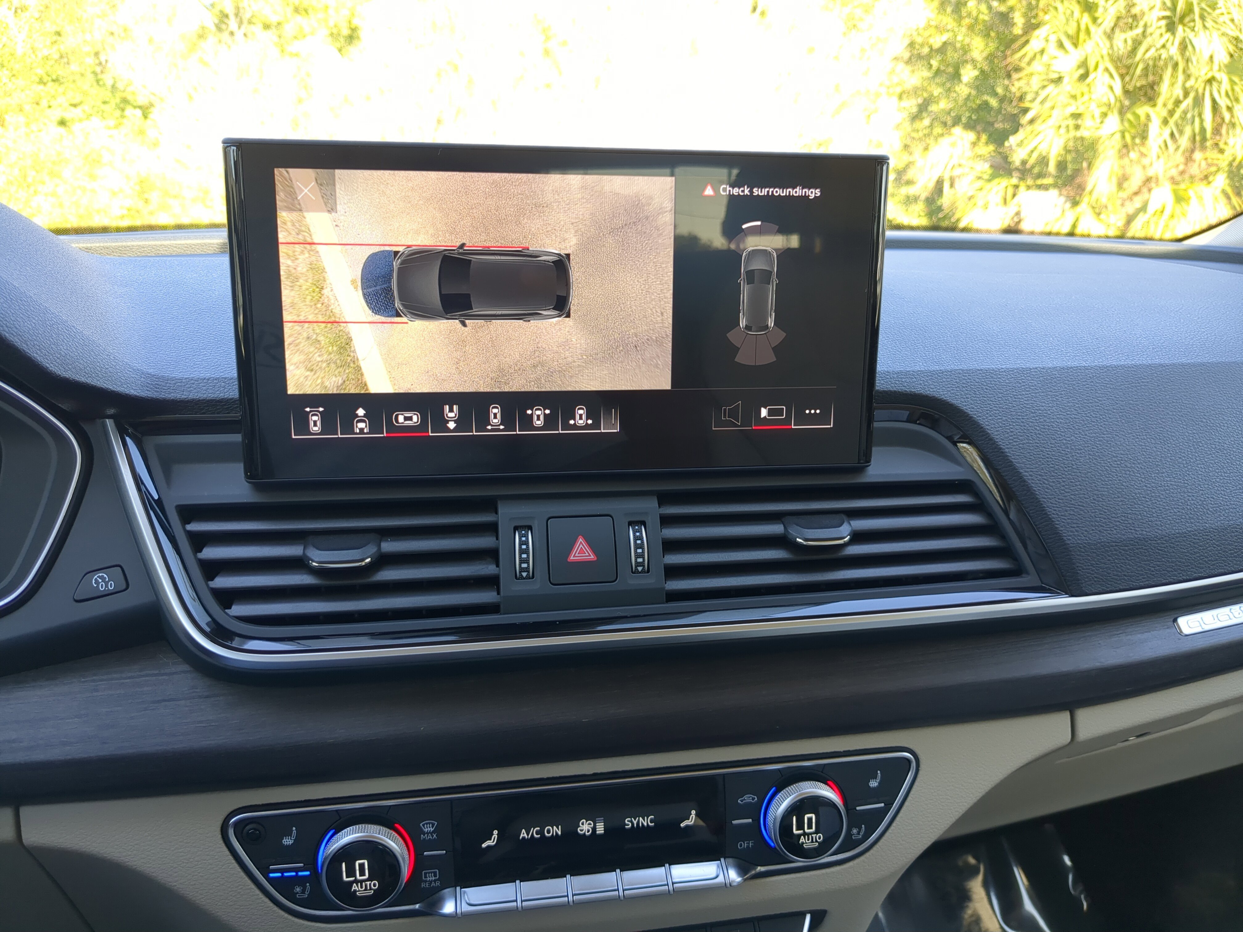 Certified 2025 Audi Q5 2.0T Premium Plus image 27