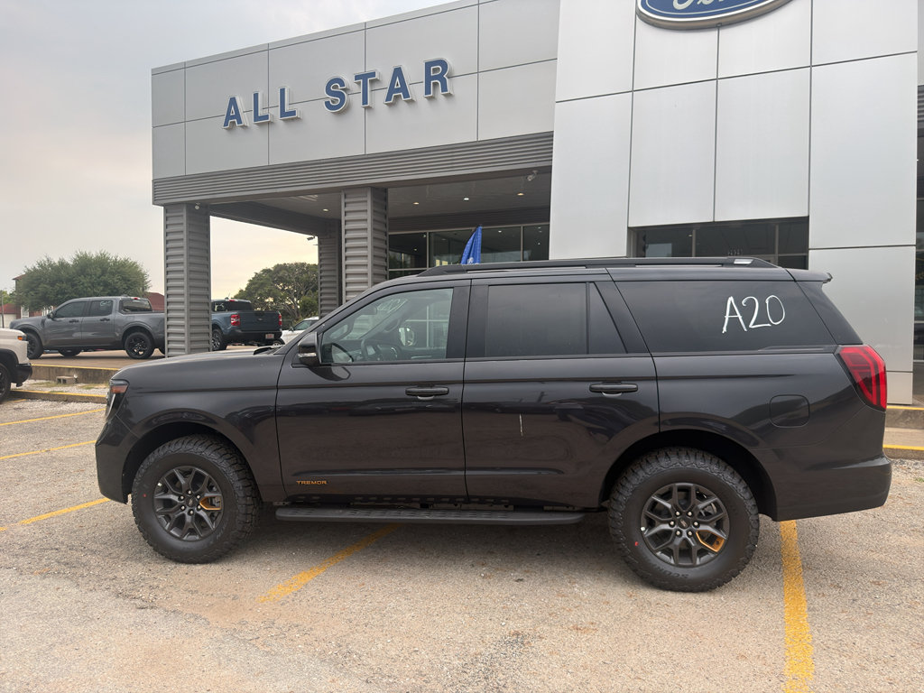 New 2027 Ford Expedition Tremor w/ Driver's Package AWD/4WD image 8