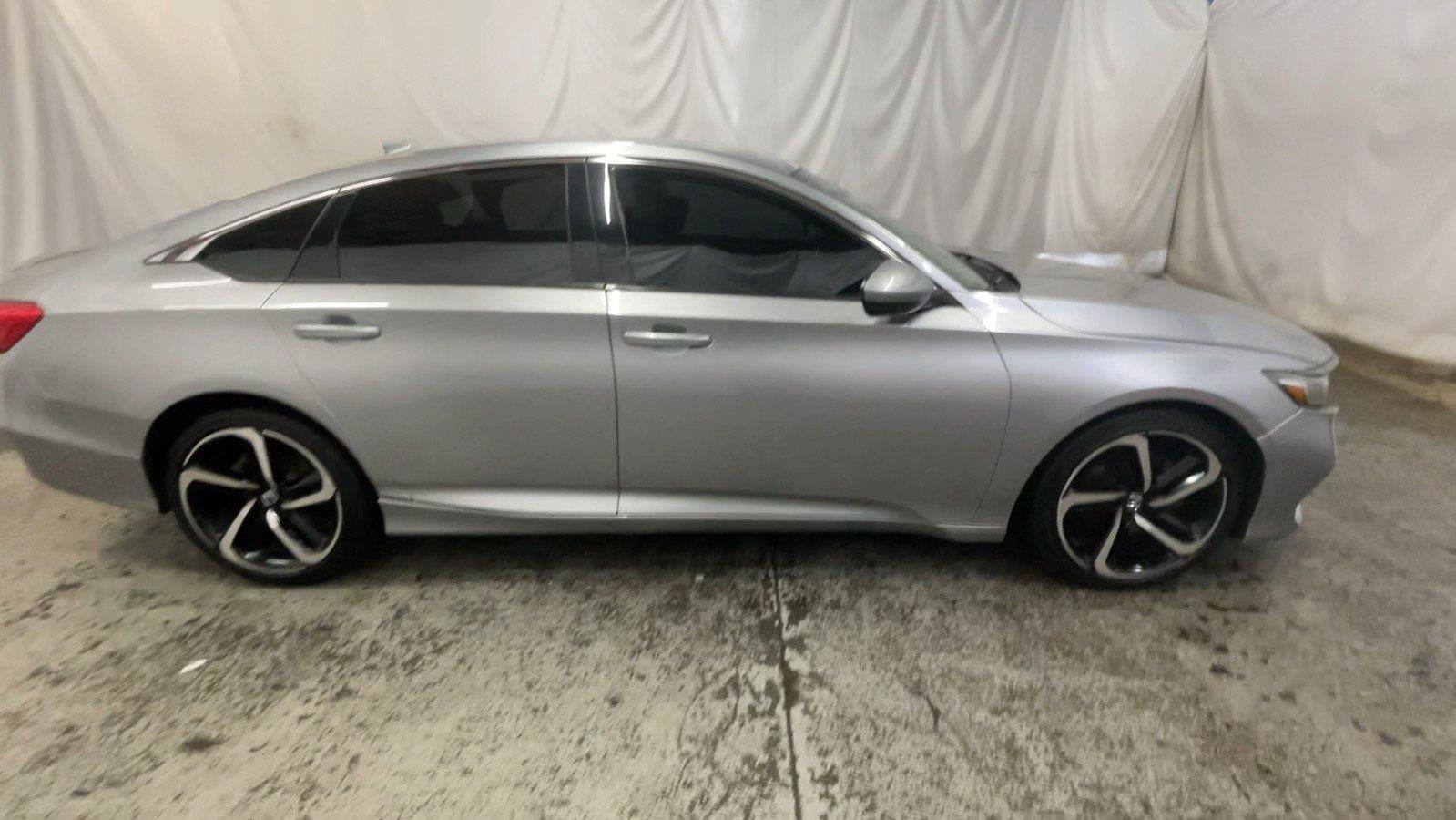 Used 2020 Honda Accord Sport image 5