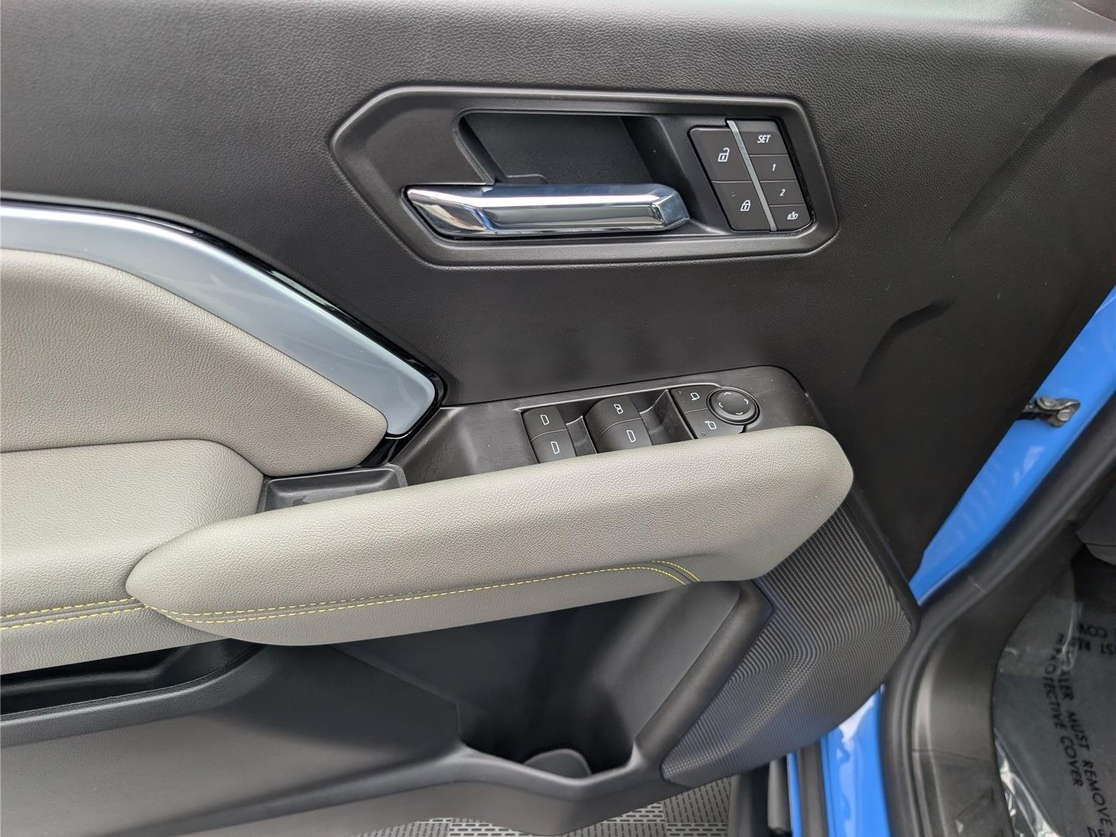 Used 2026 Chevrolet Colorado ZR2 w/ Midnight Edition AWD/4WD image 20