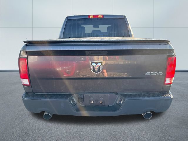 Used 2019 RAM 1500 Express w/ Express Value Package AWD/4WD image 3