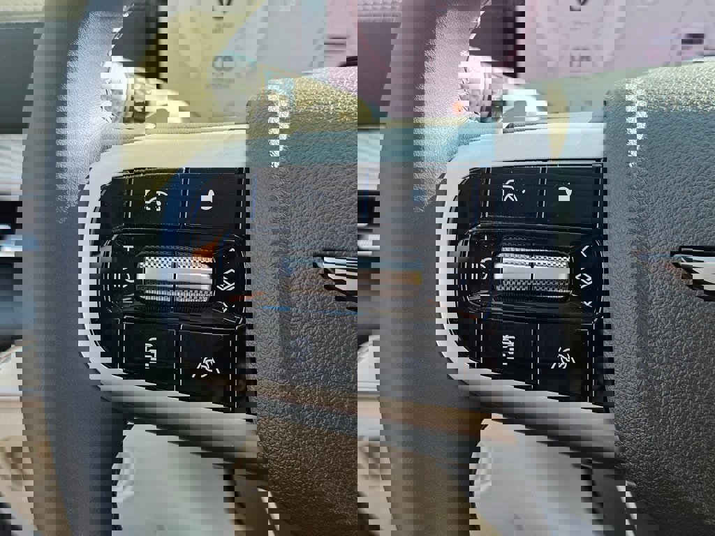 New 2026 Genesis GV80 2.5T Select image 36