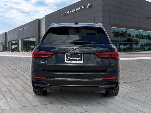 Used 2020 Audi Q3 2.0T Premium w/ Convenience Package AWD/4WD image 4