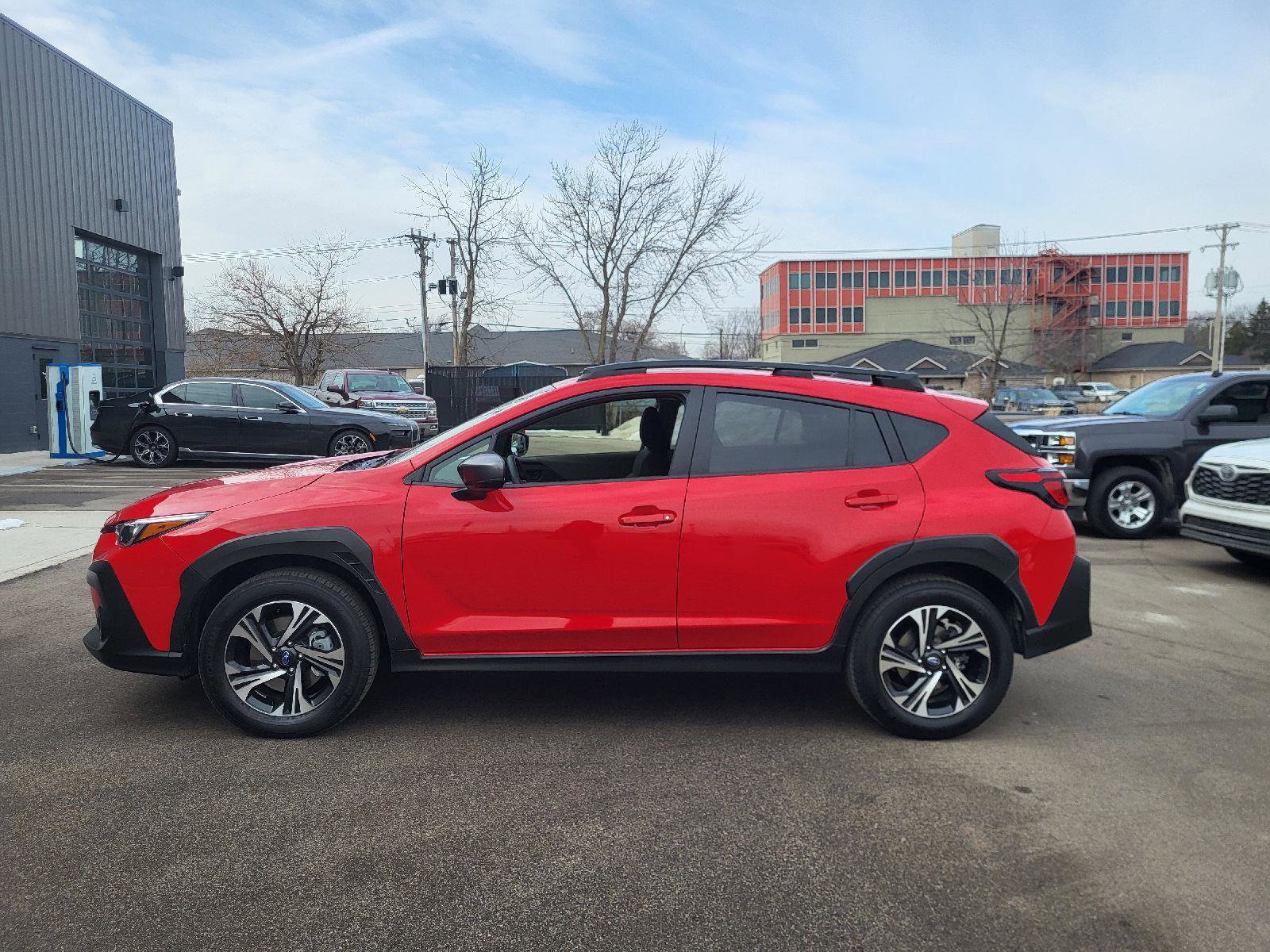 Used 2024 Subaru Crosstrek 2.0i Premium image 6