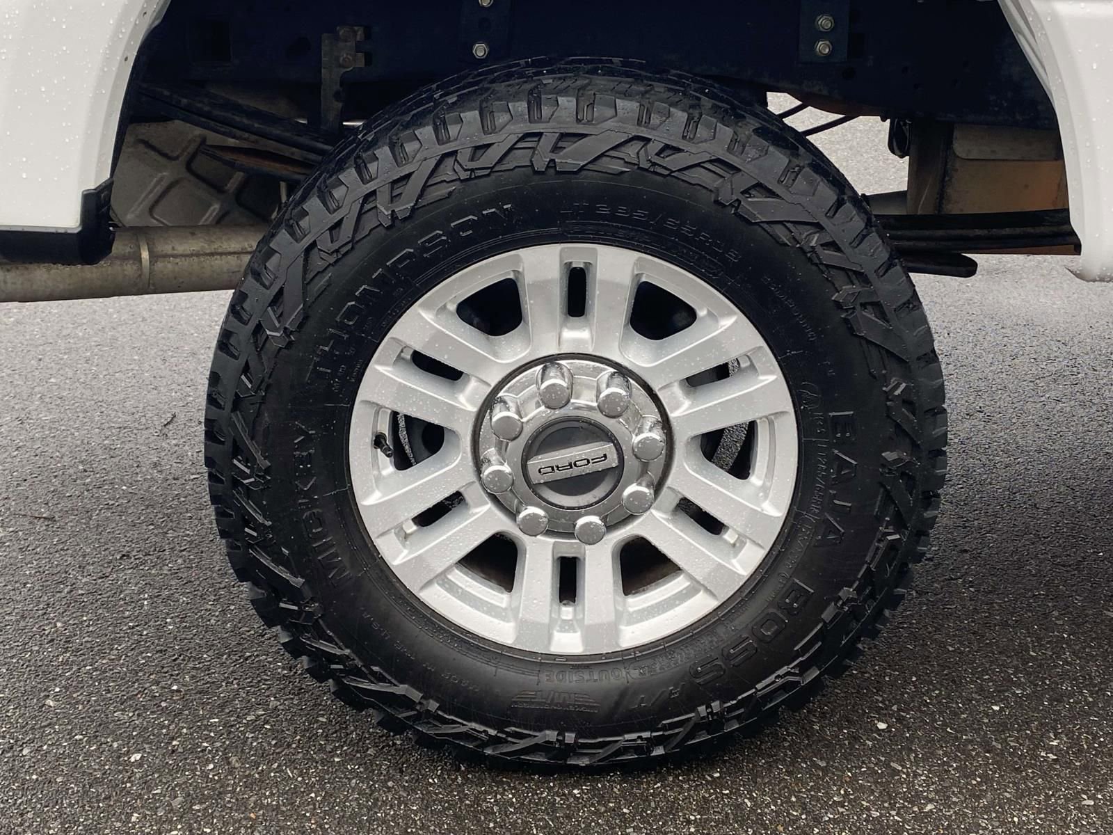 Used 2017 Ford F250 XLT image 8