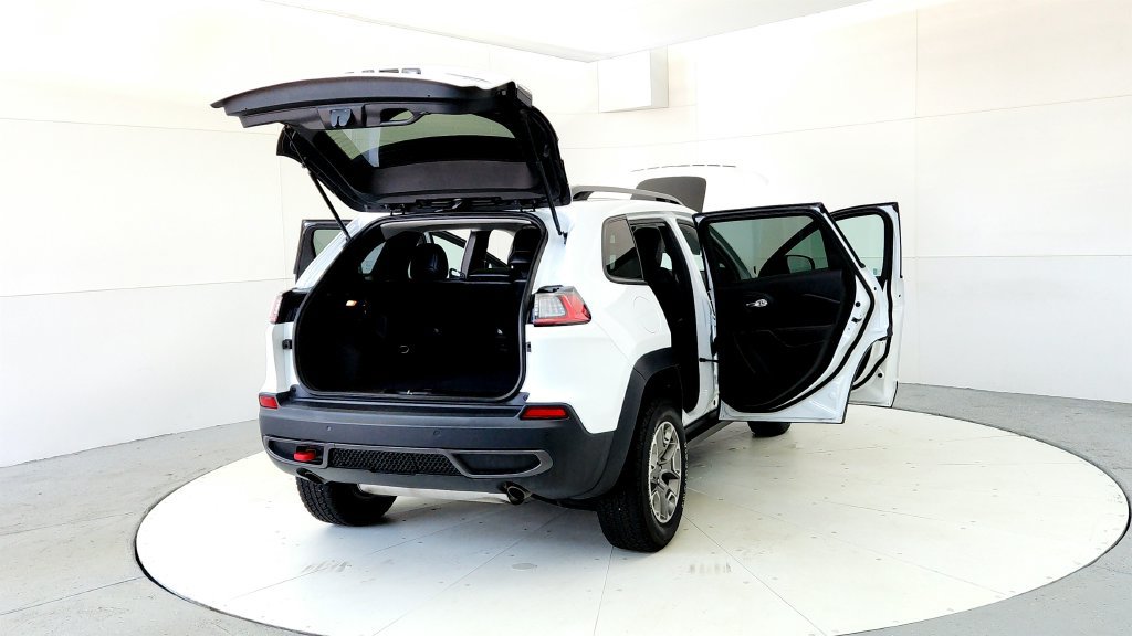 Used 2021 Jeep Cherokee Trailhawk w/ Sun, Sound & Nav Group AWD/4WD image 11