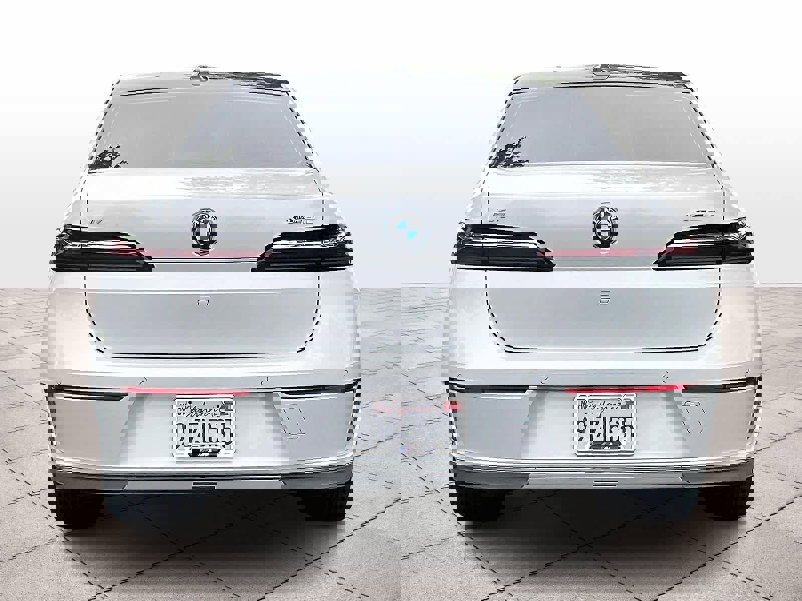 Used 2024 BMW i7 xDrive60 image 6