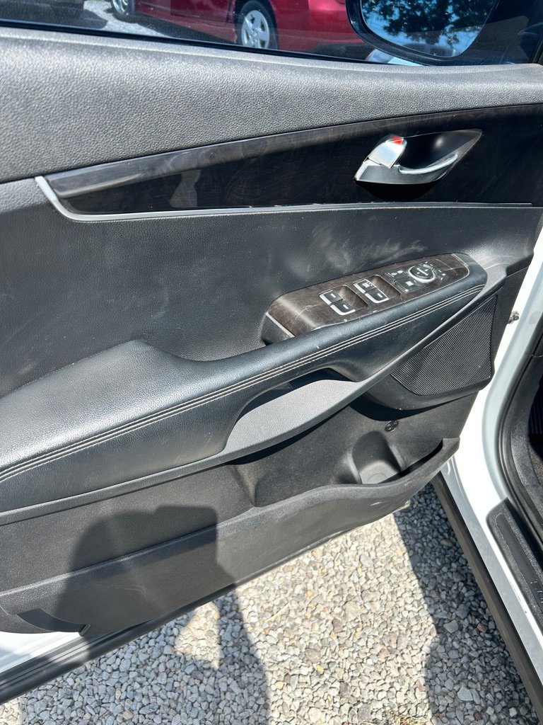 Used 2017 Kia Sorento LX image 5