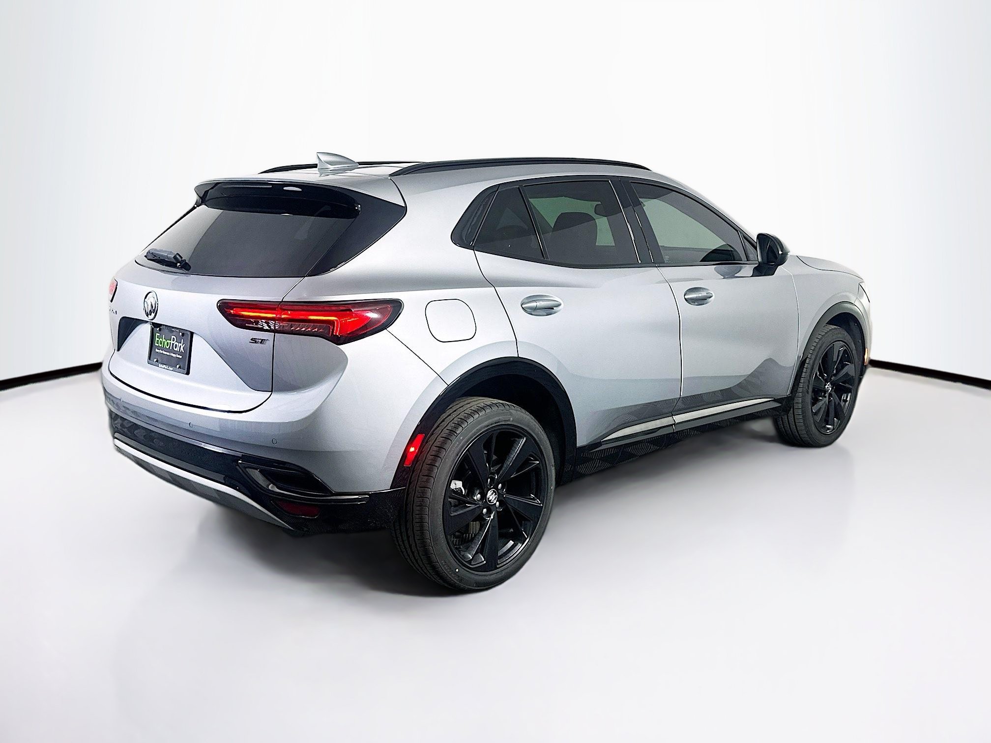 Used 2023 Buick Envision Essence w/ Sport Touring Package FWD image 9