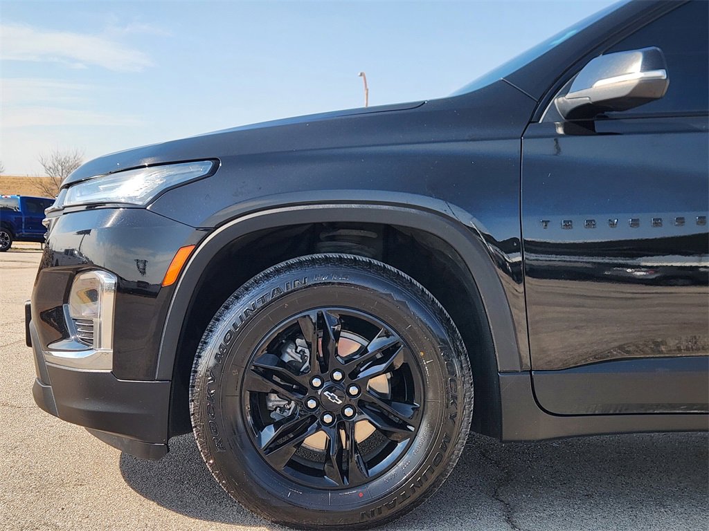Certified 2023 Chevrolet Traverse LT image 7