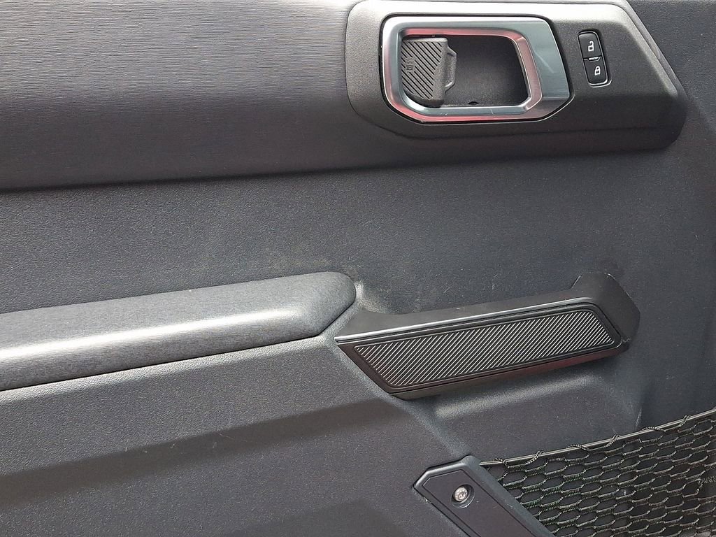 Certified 2025 Ford Bronco Badlands image 13