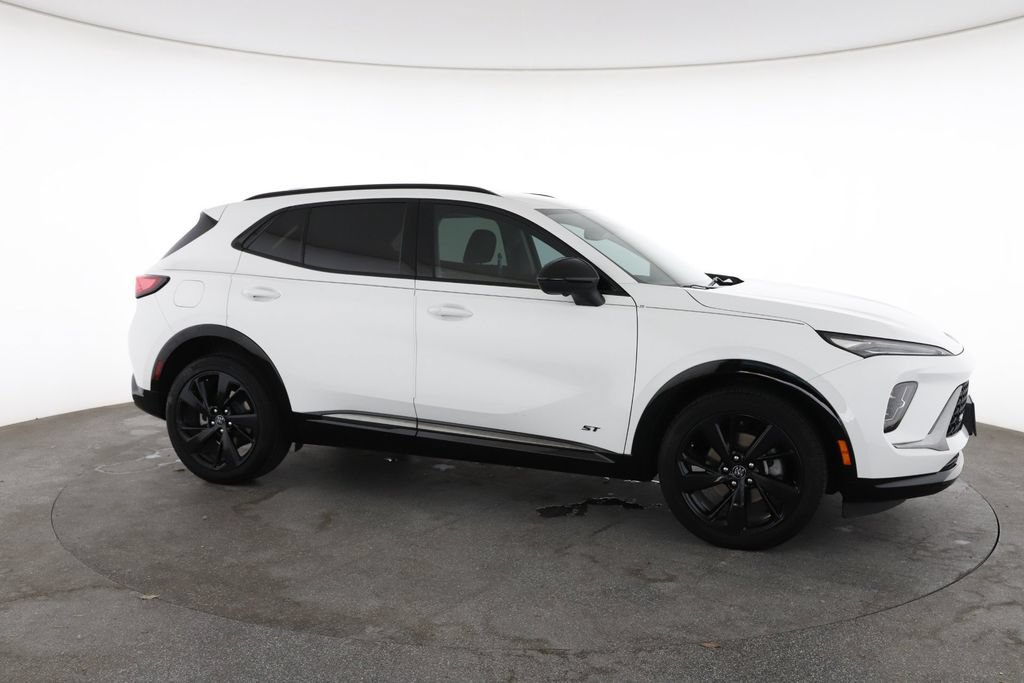 Used 2024 Buick Envision Sport Touring AWD/4WD image 15