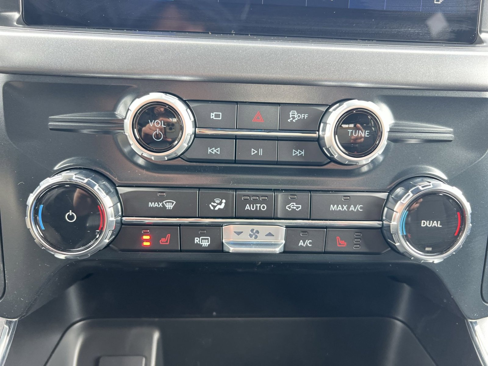 New 2026 Ford F150 XLT w/ Equipment Group 302A MID image 21