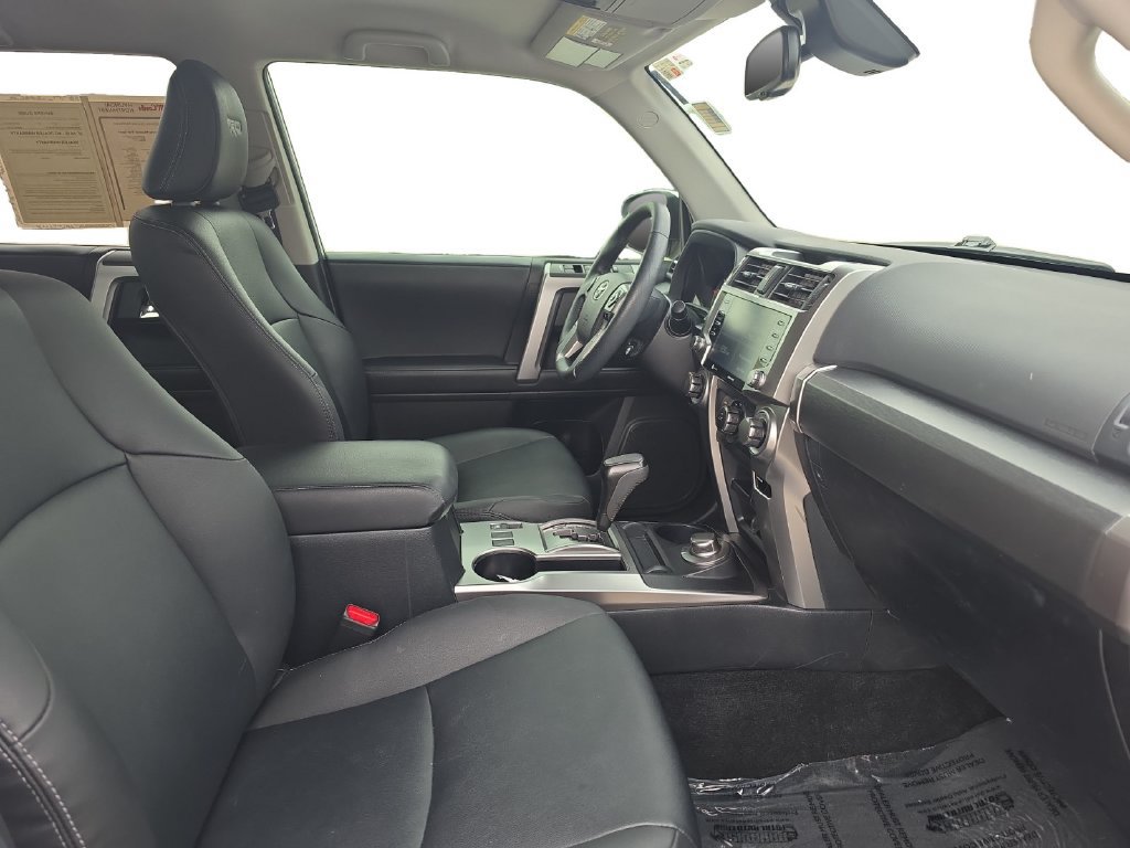Used 2024 Toyota 4Runner TRD Sport AWD/4WD image 16