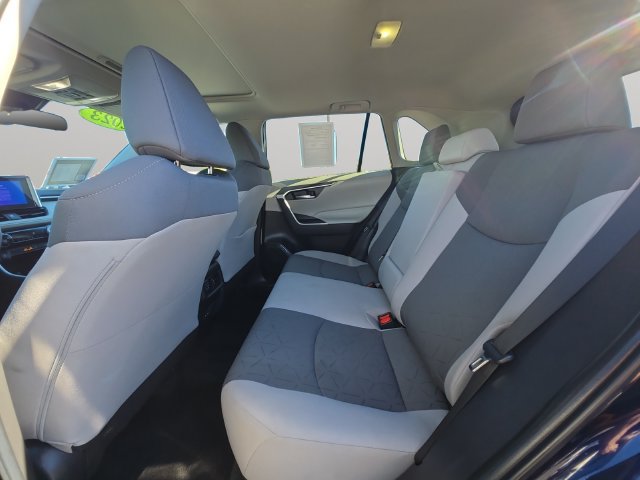 Used 2023 Toyota RAV4 XLE w/ Convenience Package AWD/4WD image 12