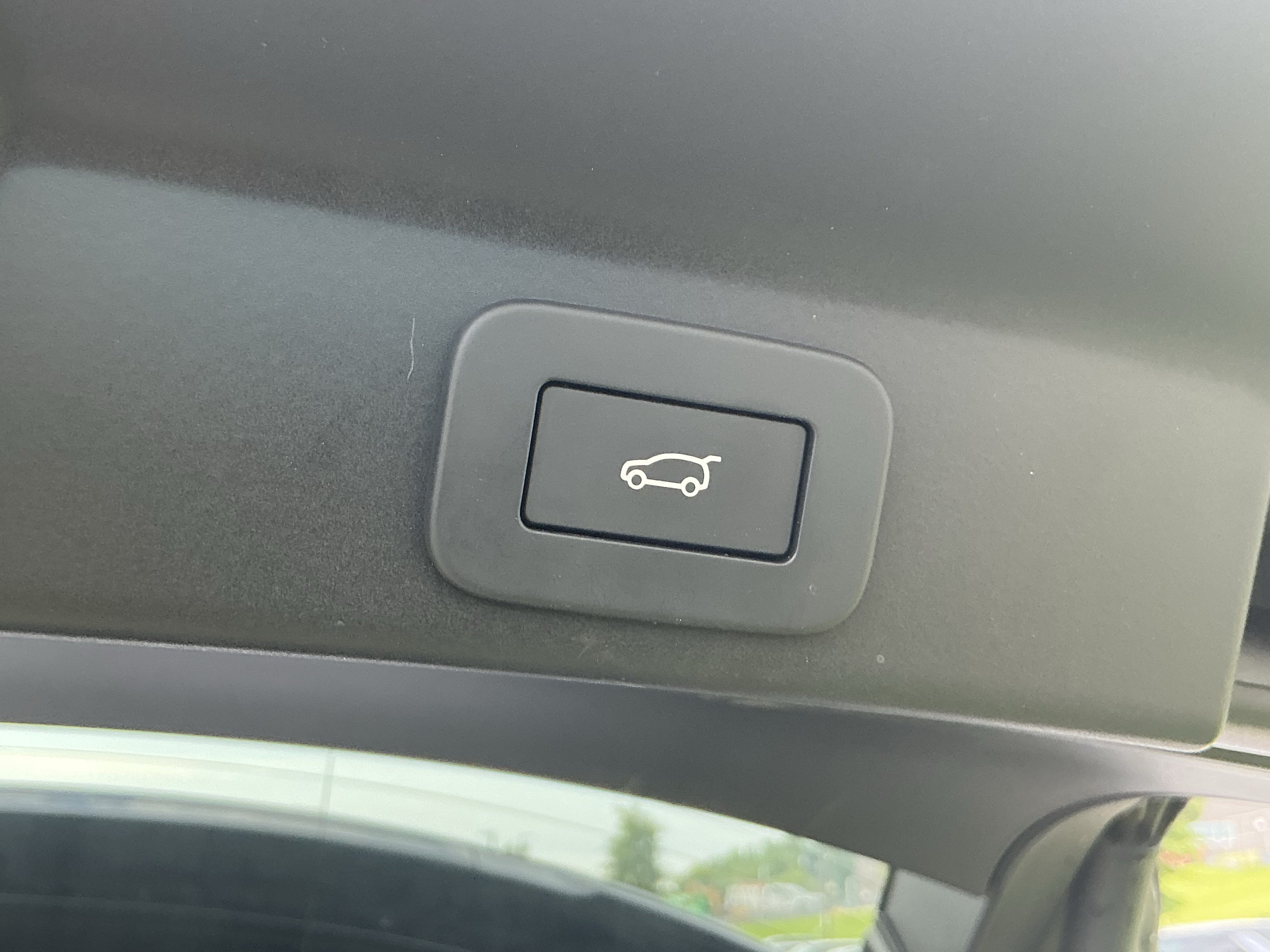 Certified 2026 Jaguar F-PACE R-Dynamic S AWD/4WD image 35