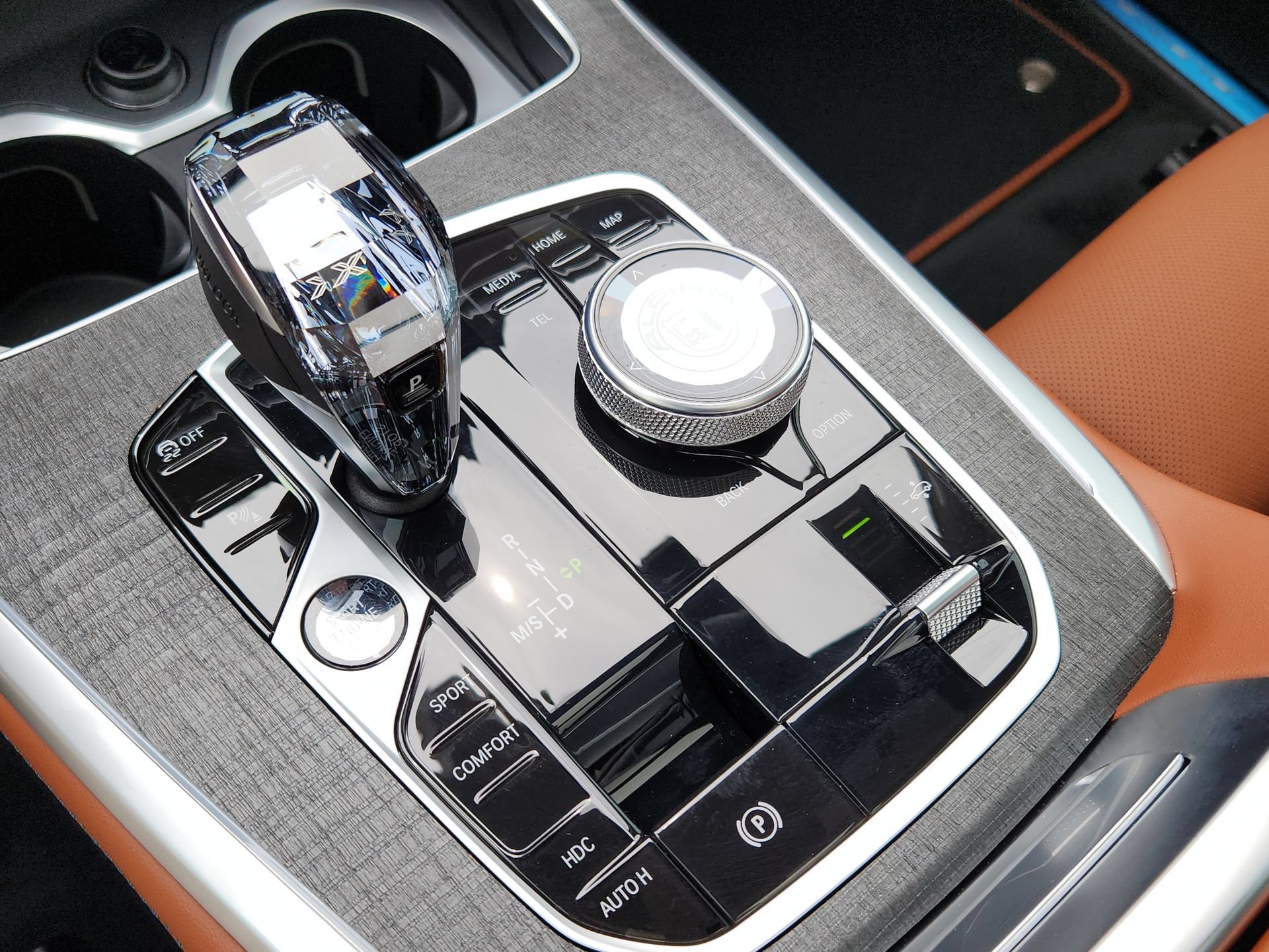 New 2026 BMW ALPINA XB7 AWD/4WD image 22