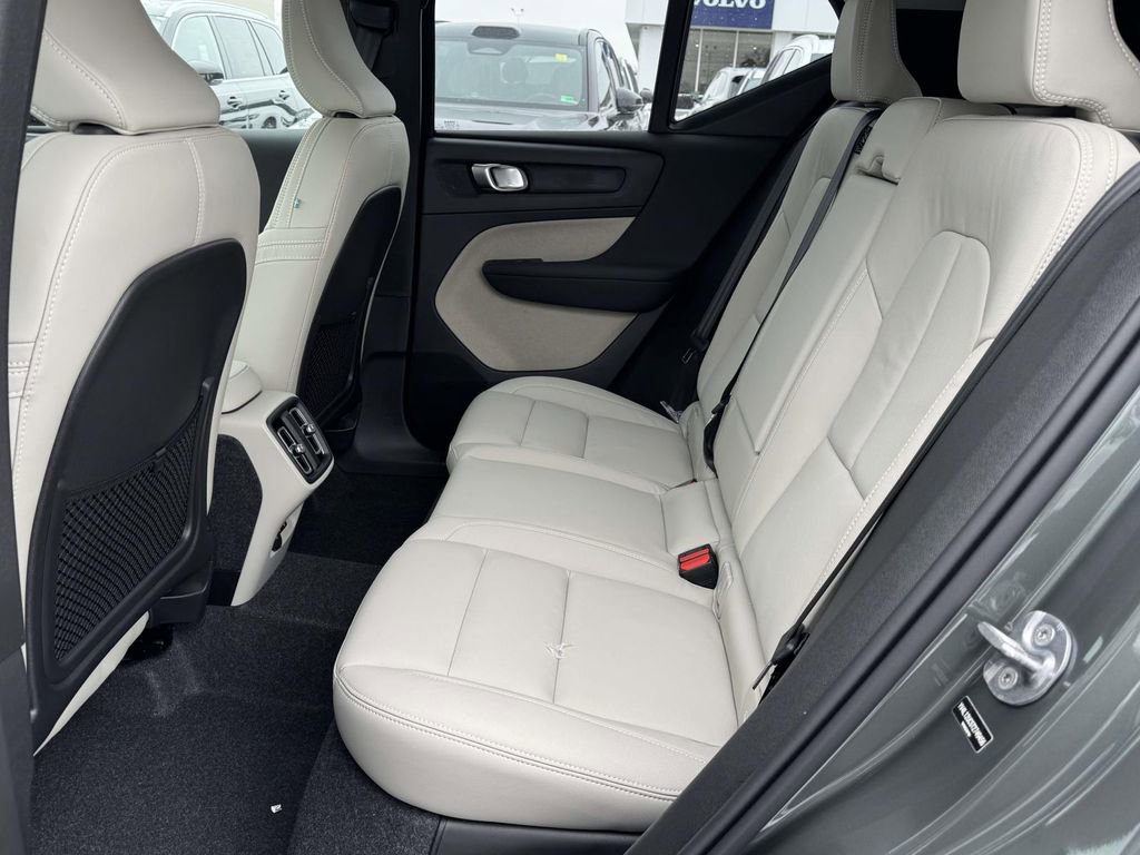 New 2026 Volvo XC40 B5 Plus w/ Protection Package Premier image 16