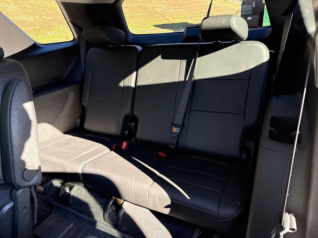 Used 2019 Chevrolet Traverse Premier w/ Redline Edition image 22