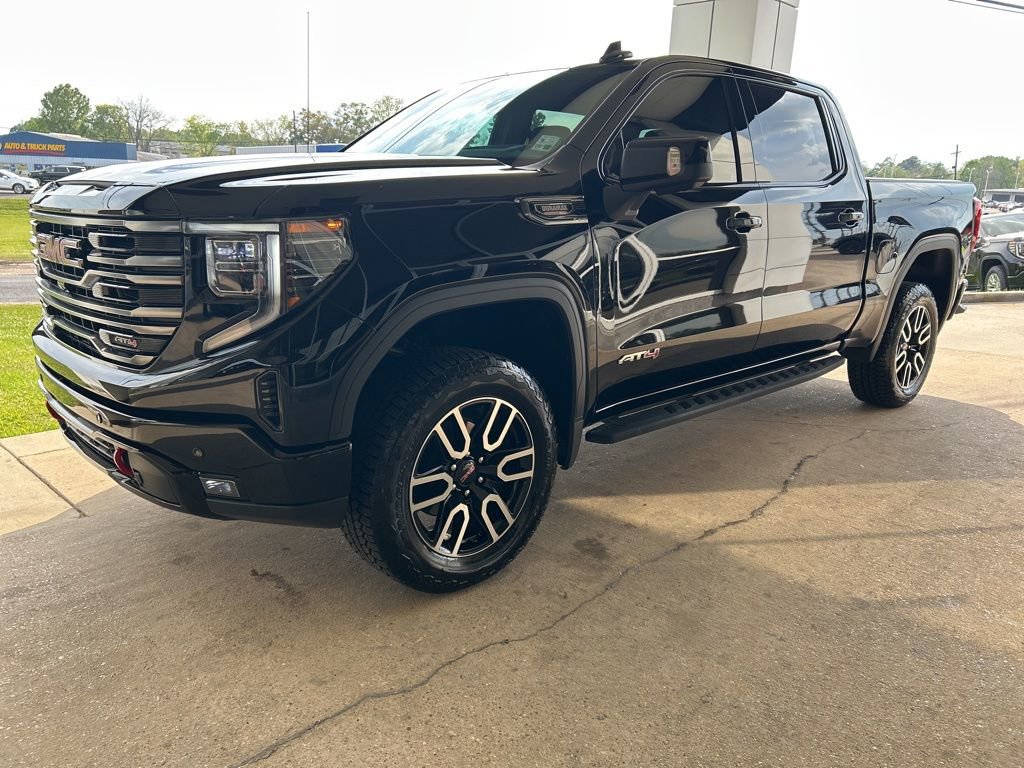 Used 2026 GMC Sierra 1500 AT4 w/ AT4 Premium Package image 4